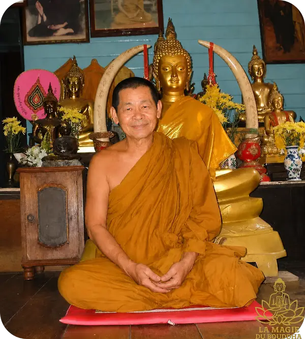 Luang phor sao du wat rath sanoon